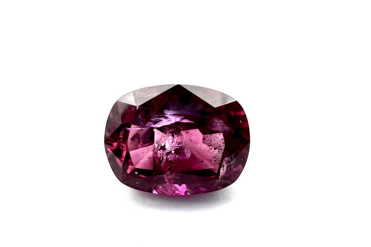 3.912 Carat Purple sapphire