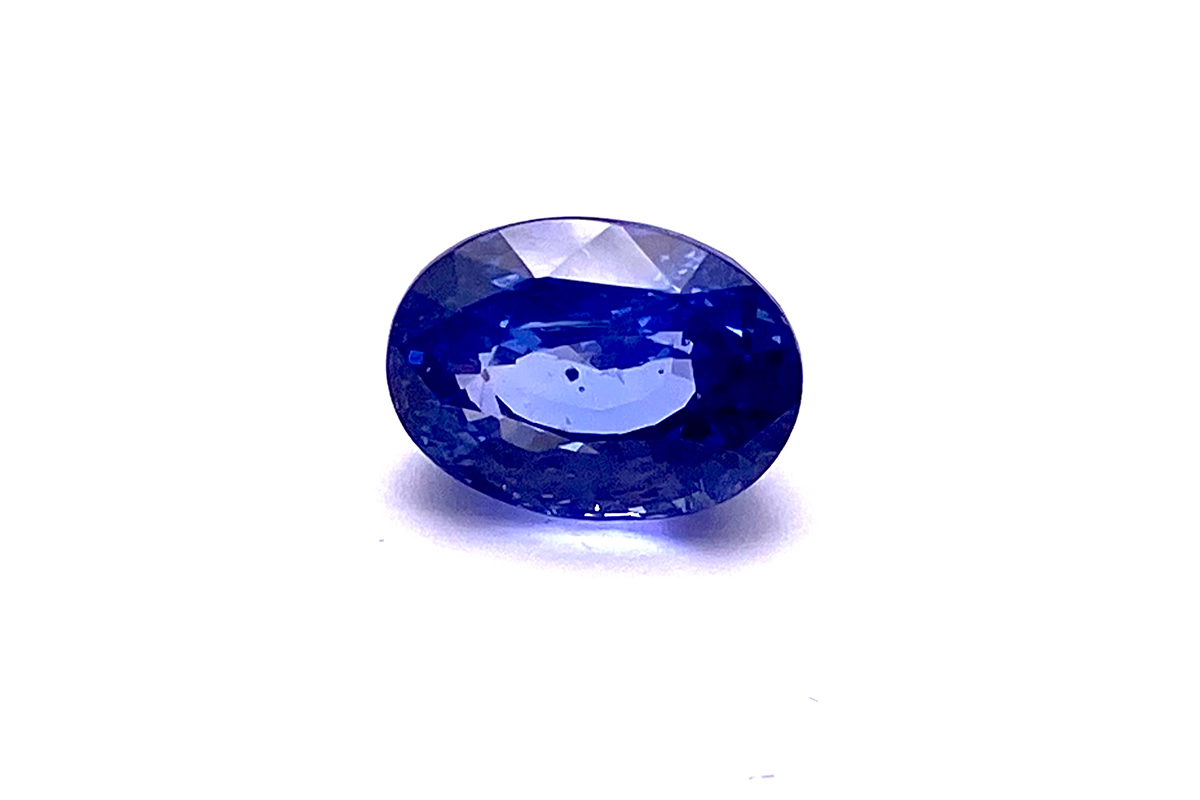 6.661 Carat Blue Sapphire