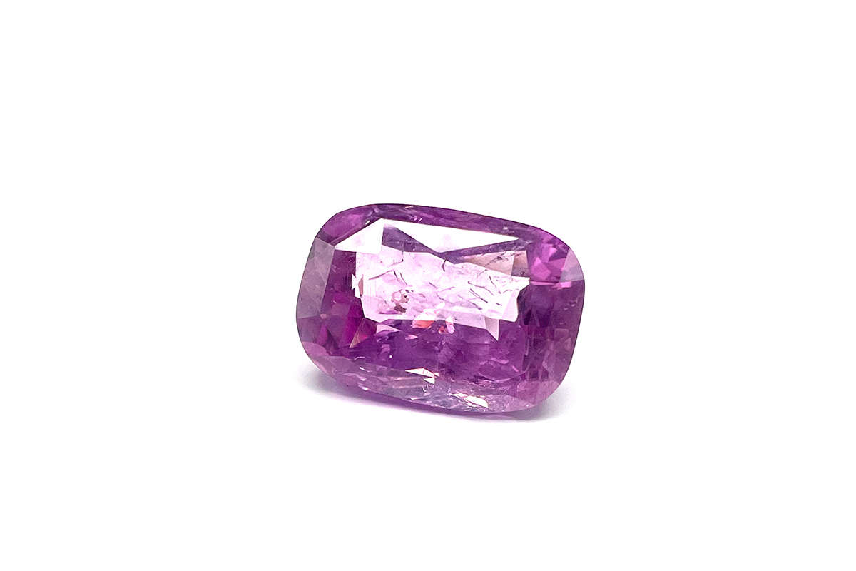 7.124 Carat Pink sapphire