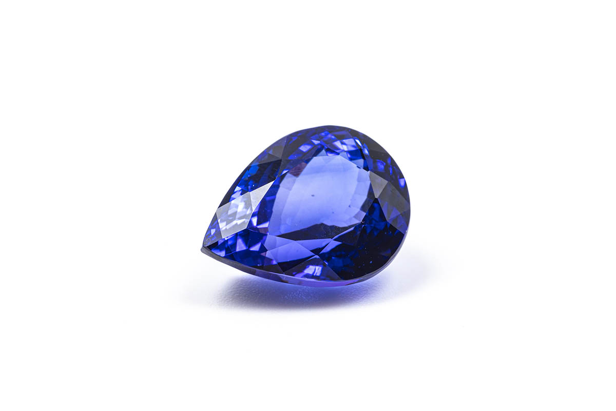 15.597 Carat Tanzanite